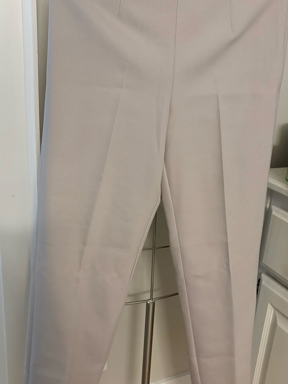 NWT! Olsen Women's High-Rise Straight Pants in Light Taupe/cream